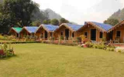 Luxury River Rafting Camp in Rishikesh Uttarakhand